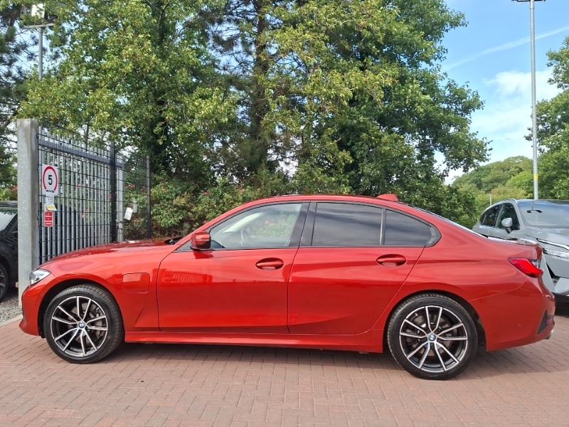 BMW 3 Series 330E Sport Pro Orange #4
