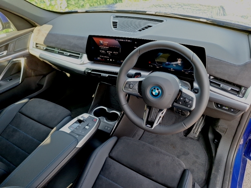 BMW iX1 150Kw Edrive20 M Sport 65Kwh Blue #6