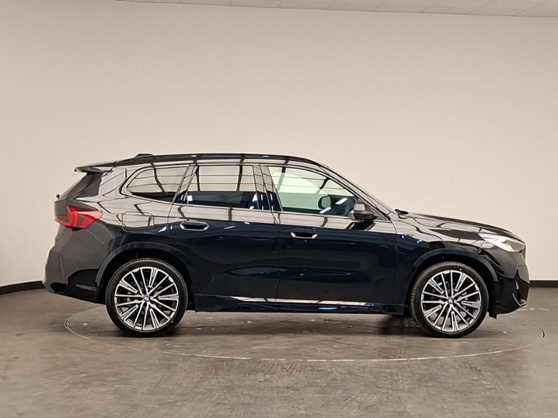 BMW iX1 150Kw Edrive20 M Sport 65Kwh Black #3
