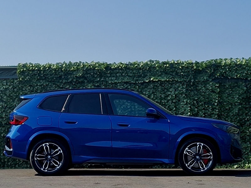 BMW iX1 150Kw Edrive20 Shadow Edition 65Kwh Blue #3