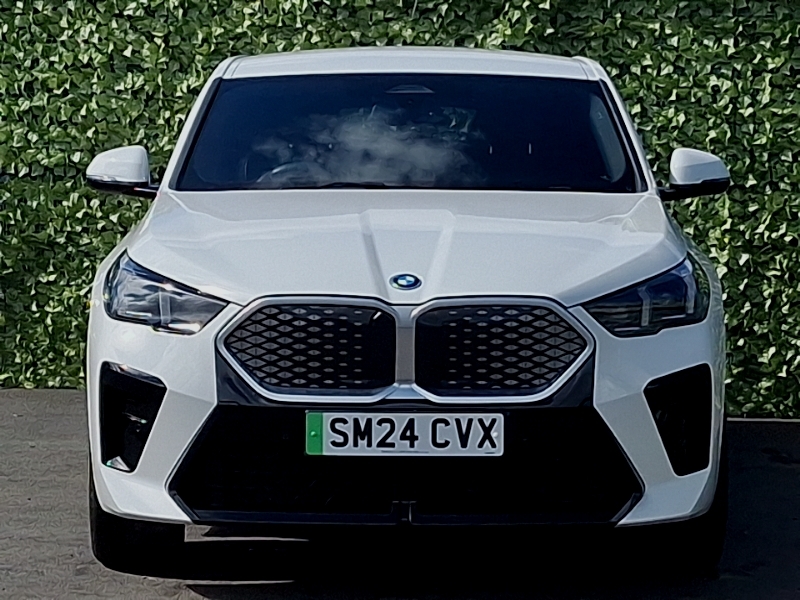 BMW iX2 150Kw Edrive20 M Sport 65Kwh White #16