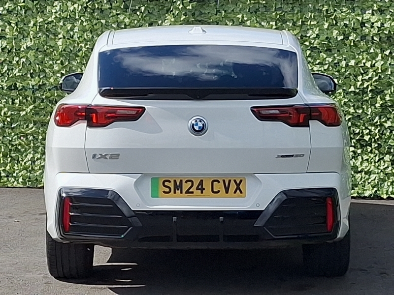 BMW iX2 150Kw Edrive20 M Sport 65Kwh White #15