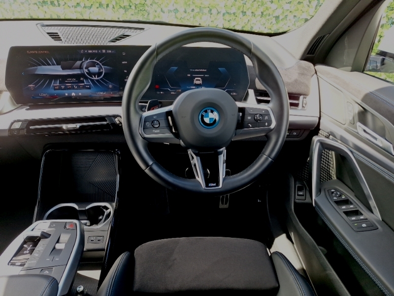 BMW iX2 230Kw Xdrive30 M Sport 65Kwh White #5