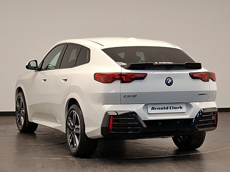 BMW iX2 150Kw Edrive20 Shadow Edition 65Kwh White #2