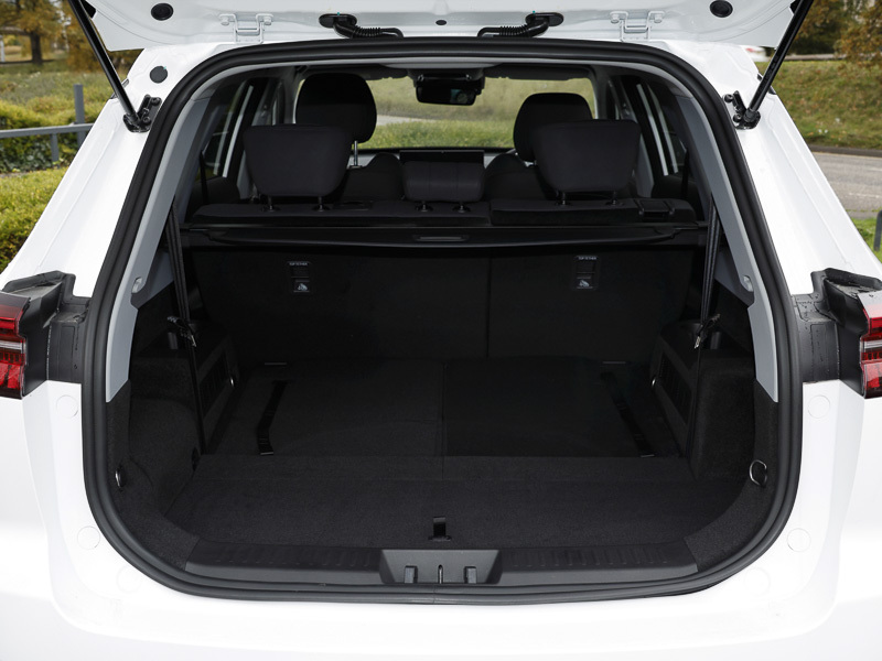 Chery Tiggo 8 1.6T Aspire Dct Estate White #18