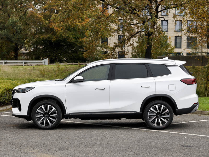 Chery Tiggo 8 1.5T Phev Aspire Dht White #4