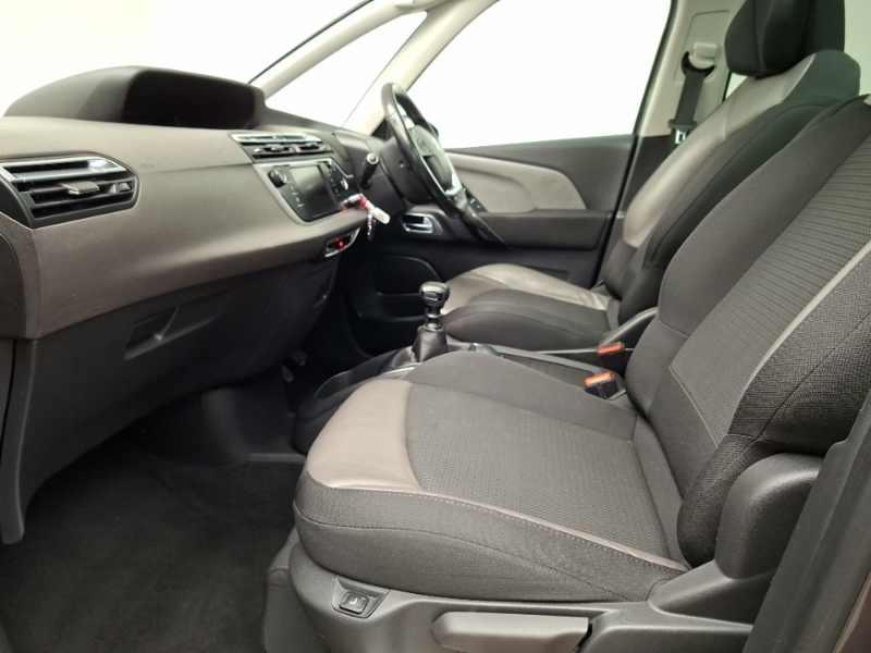 Citroen Grand C4 Picasso Mpv Red #5