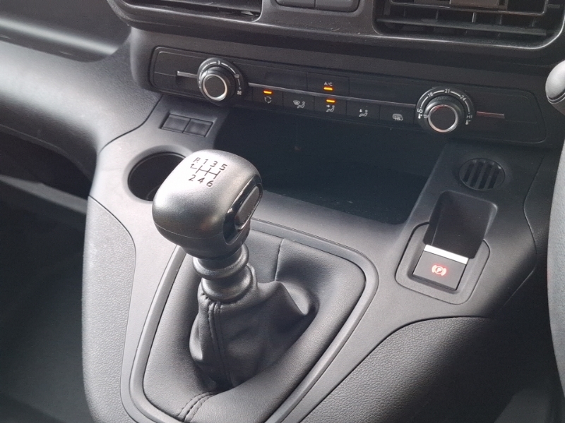 Citroen Berlingo 1.5 Bluehdi Feel M Blue #16