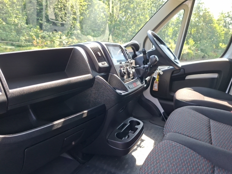 Citroen Relay 2.2 Bluehdi H2 Van 140Ps Enterprise Edition White #5