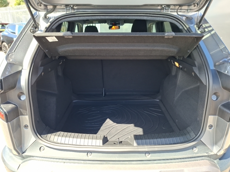 Dacia Duster 1.6 Hybrid 140 Journey Estate Green #18