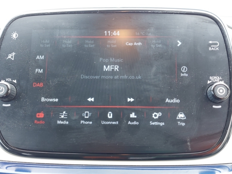 Fiat 500C 1.0 Mild Hybrid Red #11