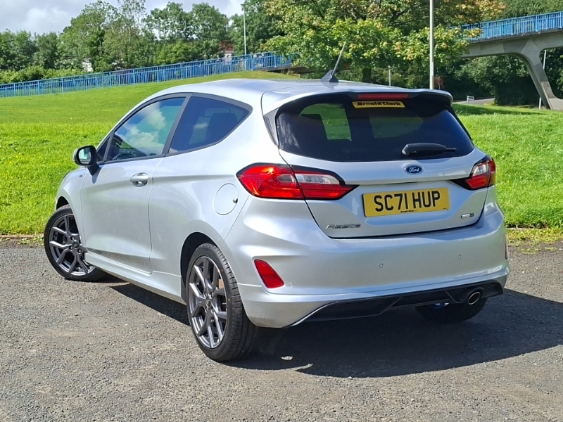 Ford Fiesta 1.0 Ecoboost Hybrid Mhev 125 St-line Silver #2