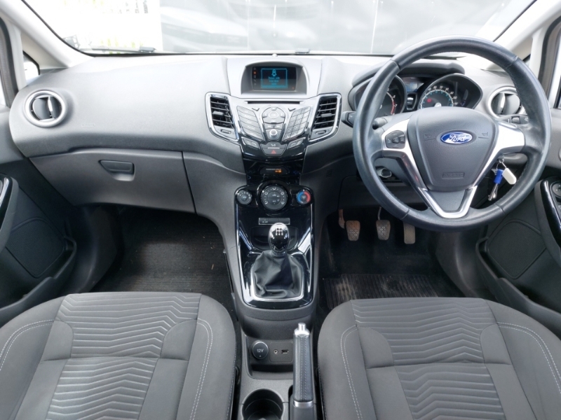 Ford Fiesta 1.0 Ecoboost Zetec Silver #3