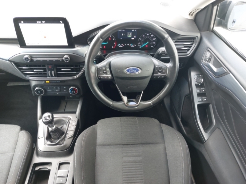 Ford Focus 1.0 Ecoboost 125 St-line Satellite Navigati Silver #8