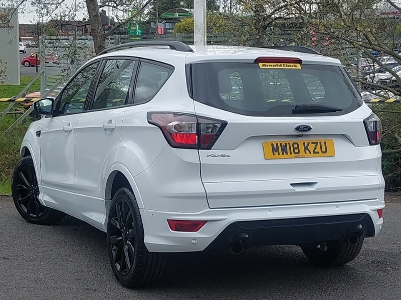 Ford Kuga 1.5 Tdci St-line X 2Wd White #2