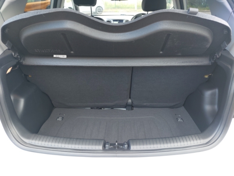 Hyundai I10 1.0 Play #18