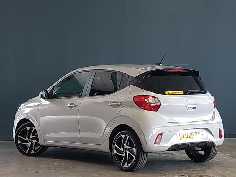 Hyundai I10 1.2 79 Premium Nav Grey #2