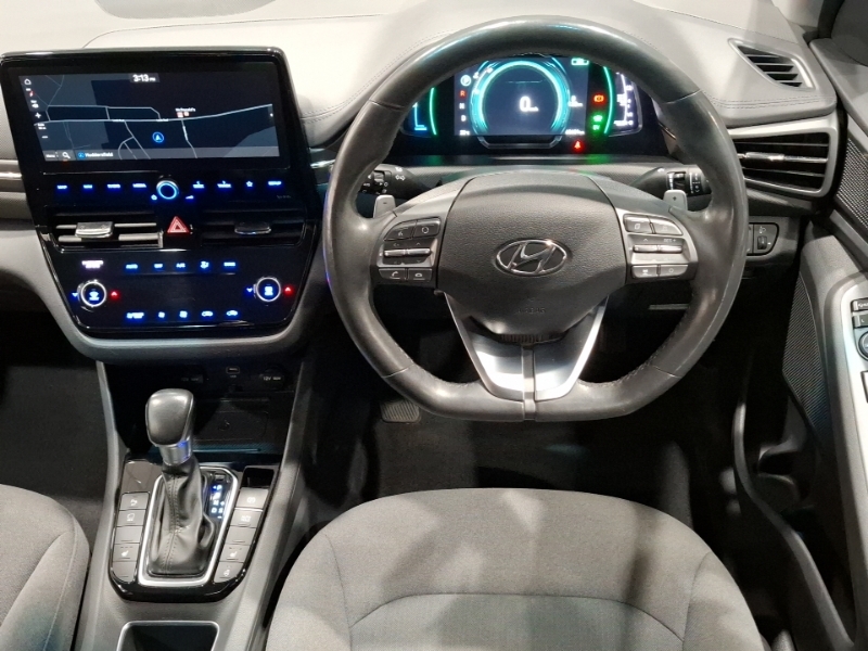 Hyundai Ioniq Hatchback White #8