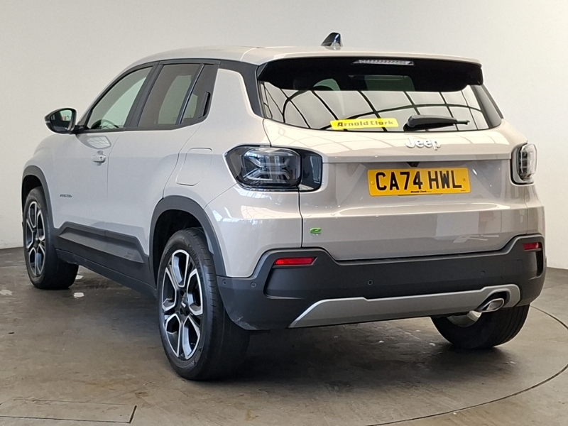 Jeep Avenger 1.2 E-hybrid Summit Dct Beige #2