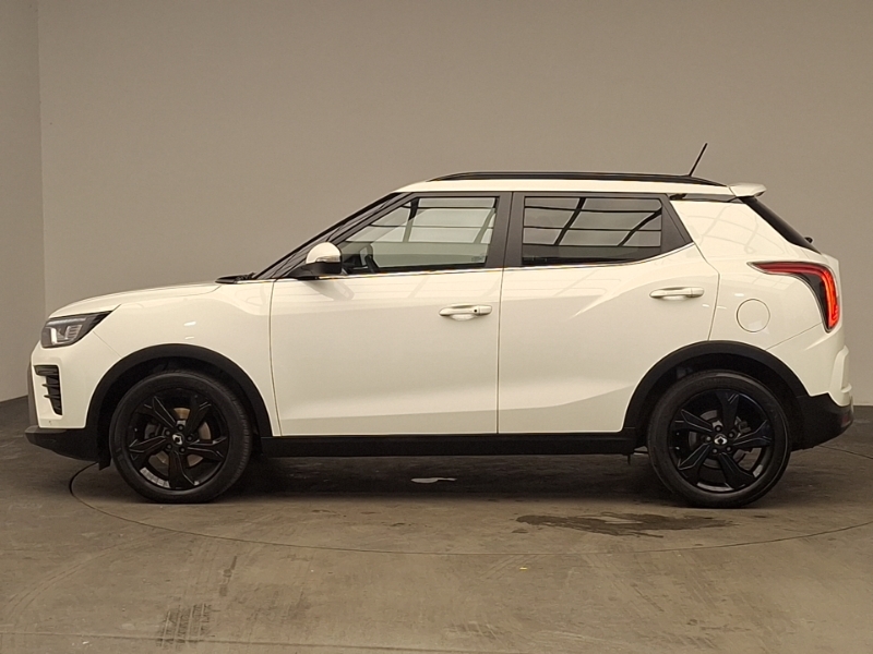 SsangYong Tivoli 1.5 K40 White #4