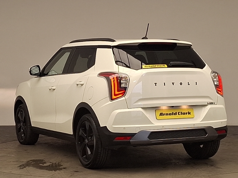 SsangYong Tivoli 1.5 K40 White #2
