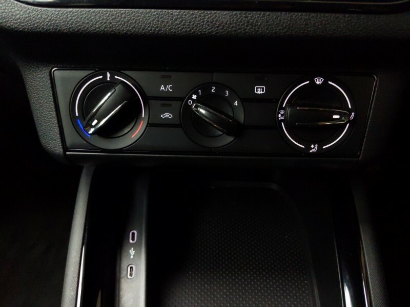 Skoda Kamiq Se Drive Blue #13