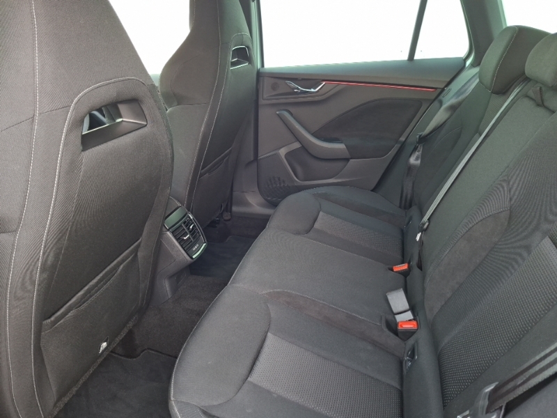 Skoda Kamiq 1.0 Tsi Design Edition Silver #6