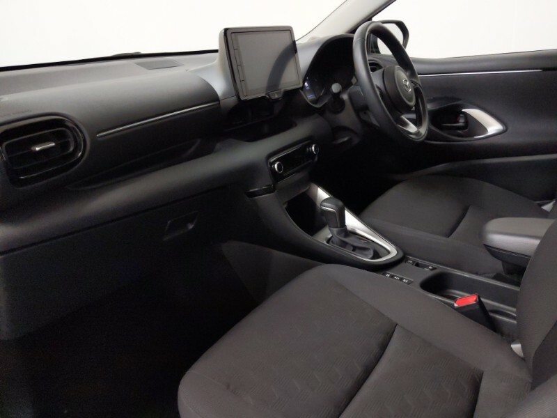 Mazda 2 1.5I Hybrid Centre Line Cvt Black #5