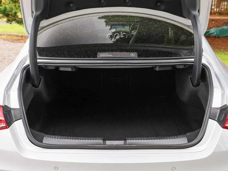 Mercedes-Benz CLA Class Cla 180 Amg Line Premium Plus Tip #8
