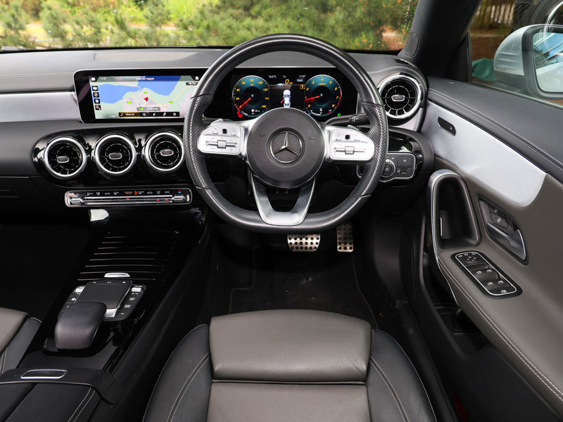Mercedes-Benz CLA Class Cla 180 Amg Line Premium Plus Tip #7