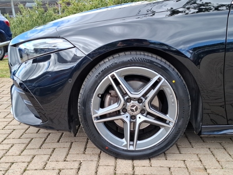 Mercedes-Benz A Class 1.3 A200h Mhev Amg Line Executive Hatchback Black #18
