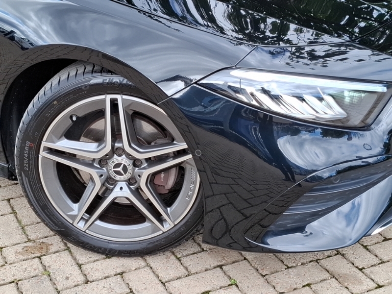 Mercedes-Benz A Class 1.3 A200h Mhev Amg Line Executive Hatchback Black #19