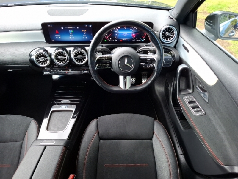 Mercedes-Benz A Class 1.3 A200h Mhev Amg Line Executive Hatchback Black #8