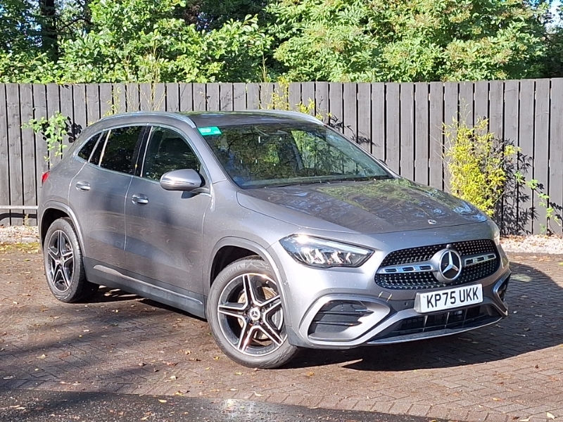 Mercedes-Benz GLA Class Gla 200 Amg Line Executive Grey