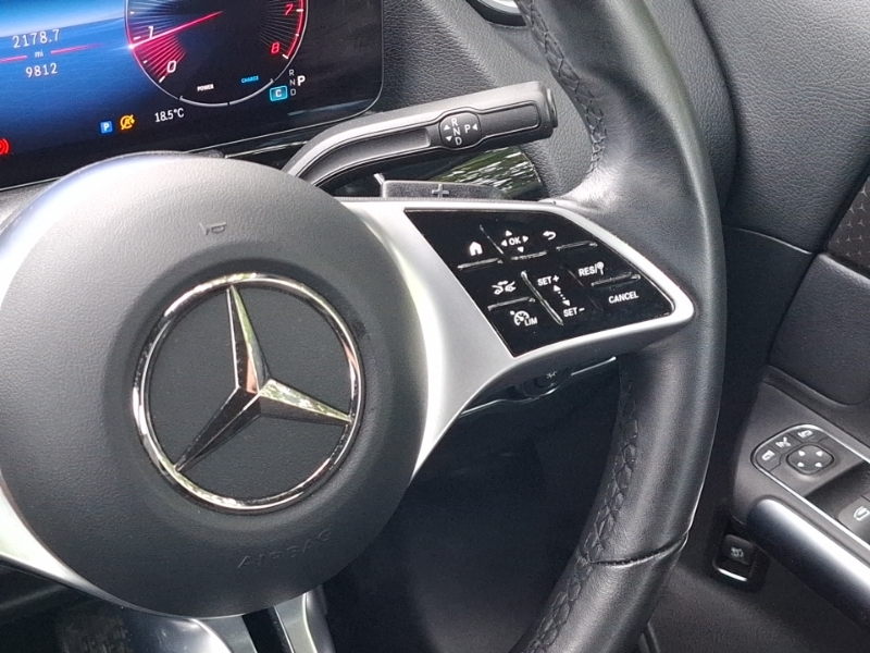 Mercedes-Benz GLA Class 200D Amg Line Premium Black #12