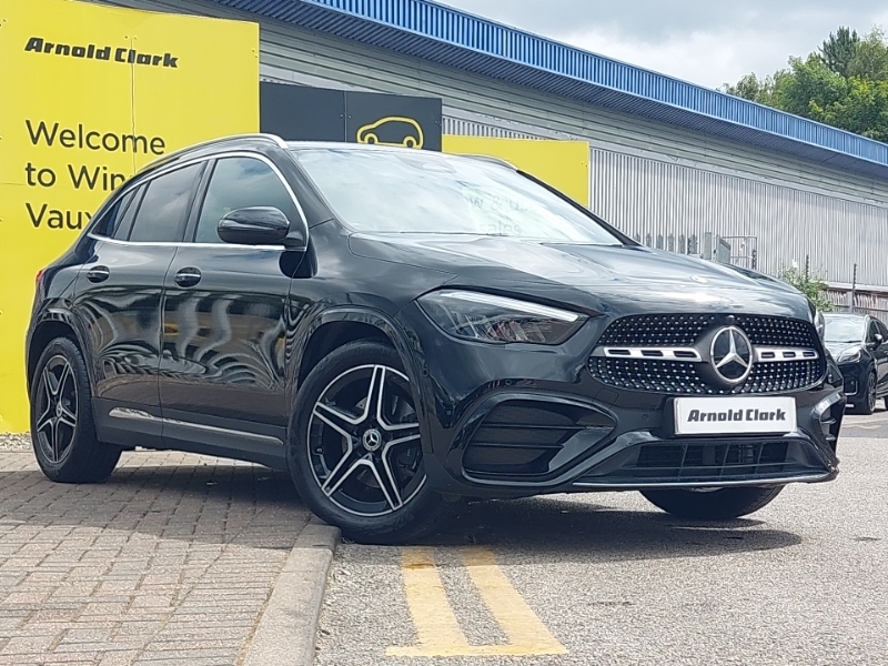 Mercedes-Benz GLA Class Gla 200 Amg Line Executive Black