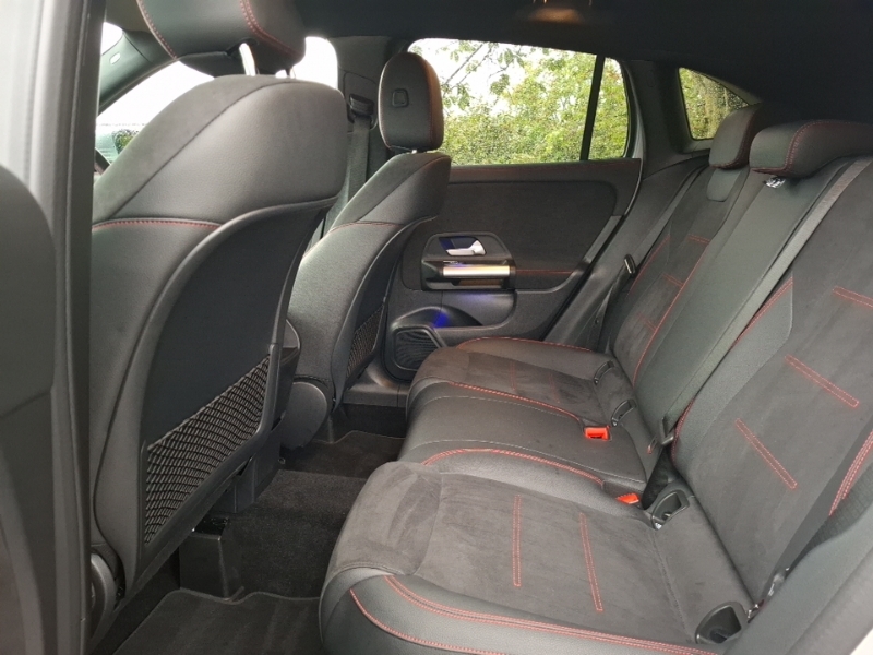 Mercedes-Benz GLA Class Gla 200 Amg Line Executive Silver #6