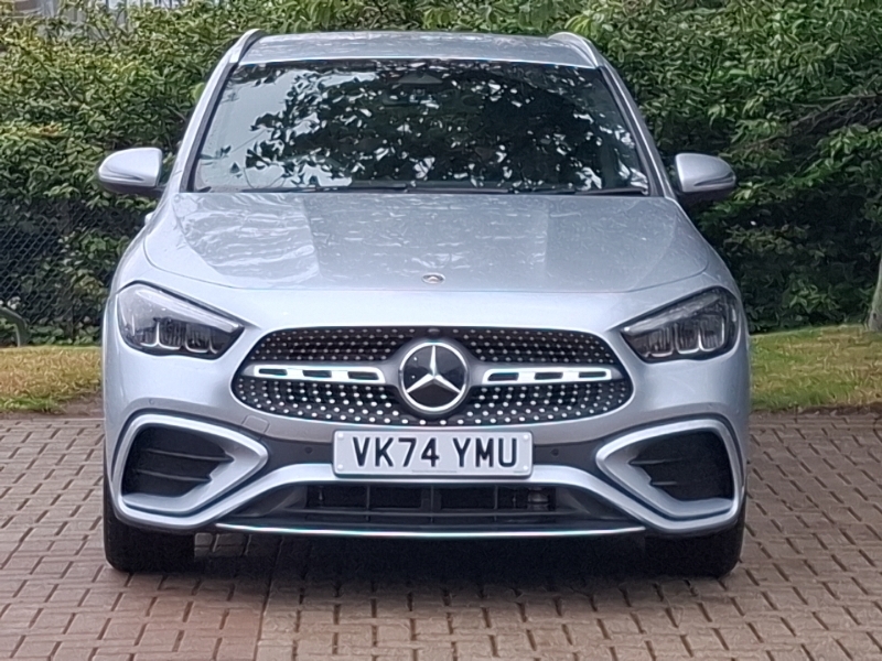 Mercedes-Benz GLA Class 220D 4Matic Amg Line Premium Plus 2025 Black #14