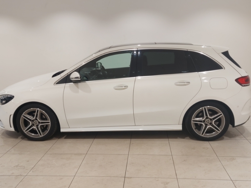 Mercedes-Benz B Class B200 Amg Line Premium Plus White #4