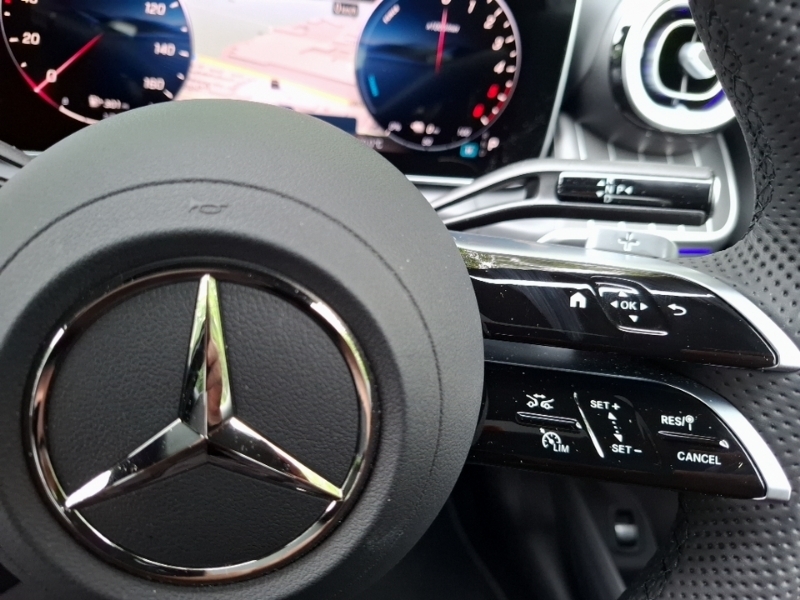 Mercedes-Benz GLC Class 300D 4Matic Amg Line Premium Blue #13