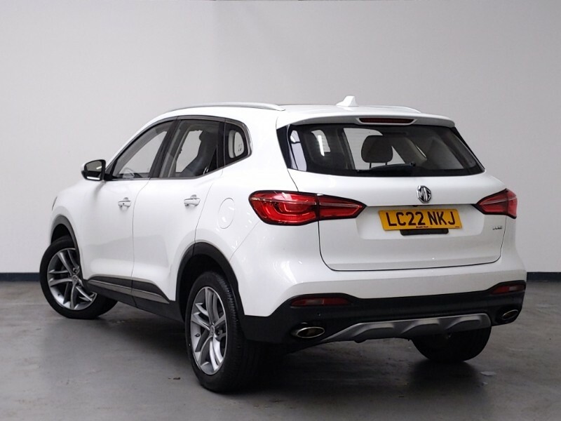 MG HS 1.5 T-gdi Exclusive White #2