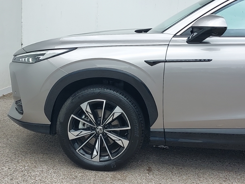 MG HS 1.5 T Gdi Trophy Suv White #19