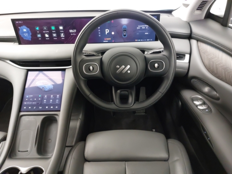 MG IM6 553Kw Launch Edition 100Kwh Awd - 2025 7 Silver #8