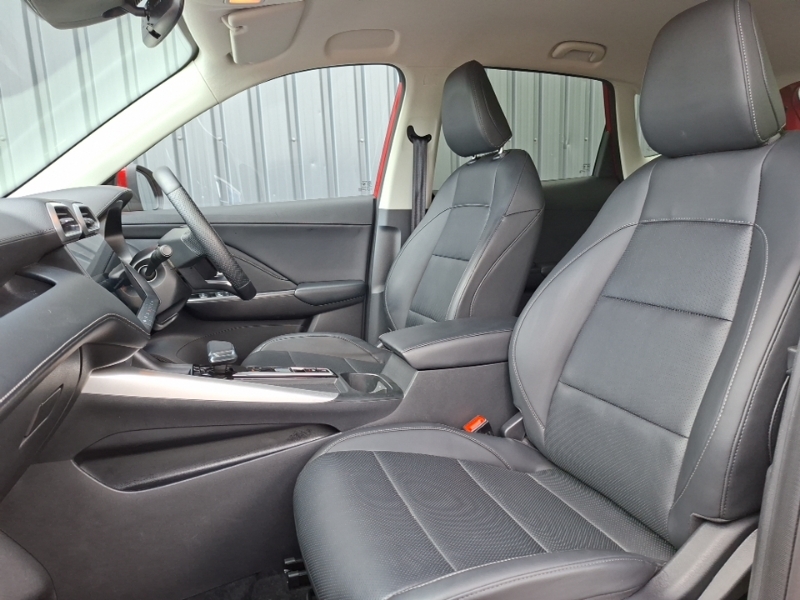 MG ZS 1.5 Hybrid Trophy Red #5