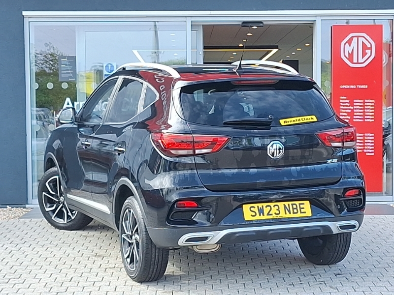 MG ZS 1.5 Vti-tech Exclusive Black #2