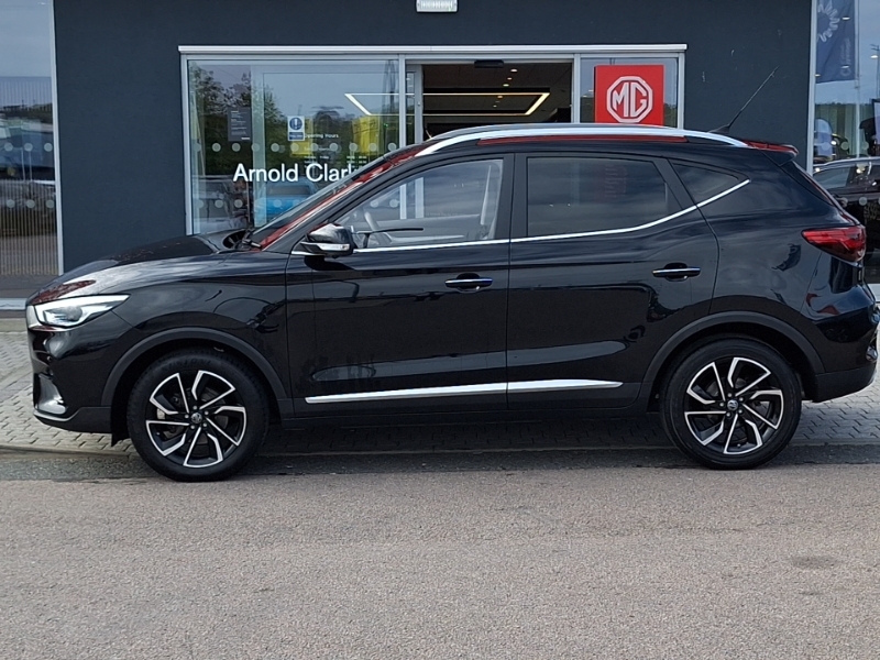 MG ZS 1.5 Vti-tech Exclusive Black #4