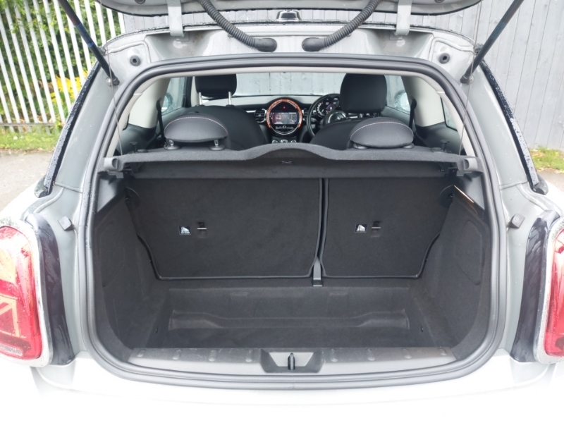Mini Hatch F55 Mini 5-Door Hatch Cooper Sport Lci II Grey #18