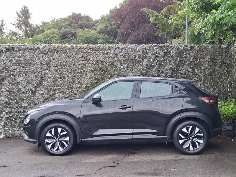 Nissan Juke 1.0 Dig-t 114 Acenta Black #4
