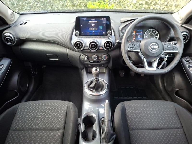 Nissan Juke 1.0 Dig-t 114 Acenta Black #3