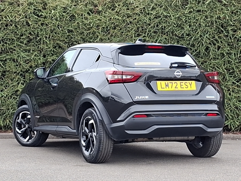 Nissan Juke 1.6 Hybrid N-connecta Black #2